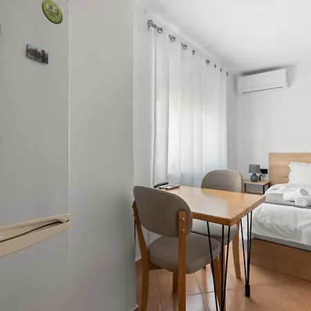 Katerina's * Μπεράτ